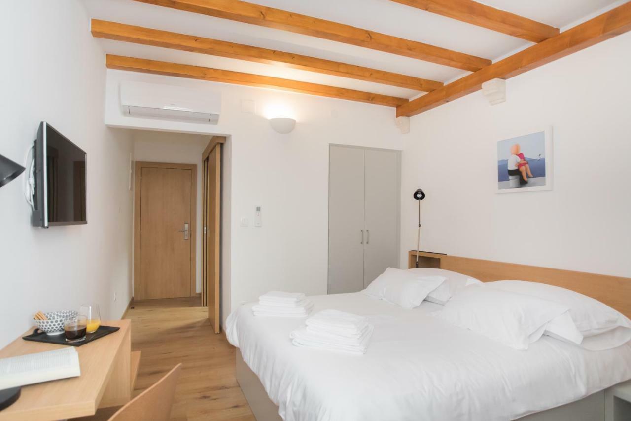 Rooms Kala Šibenik Eksteriør bilde