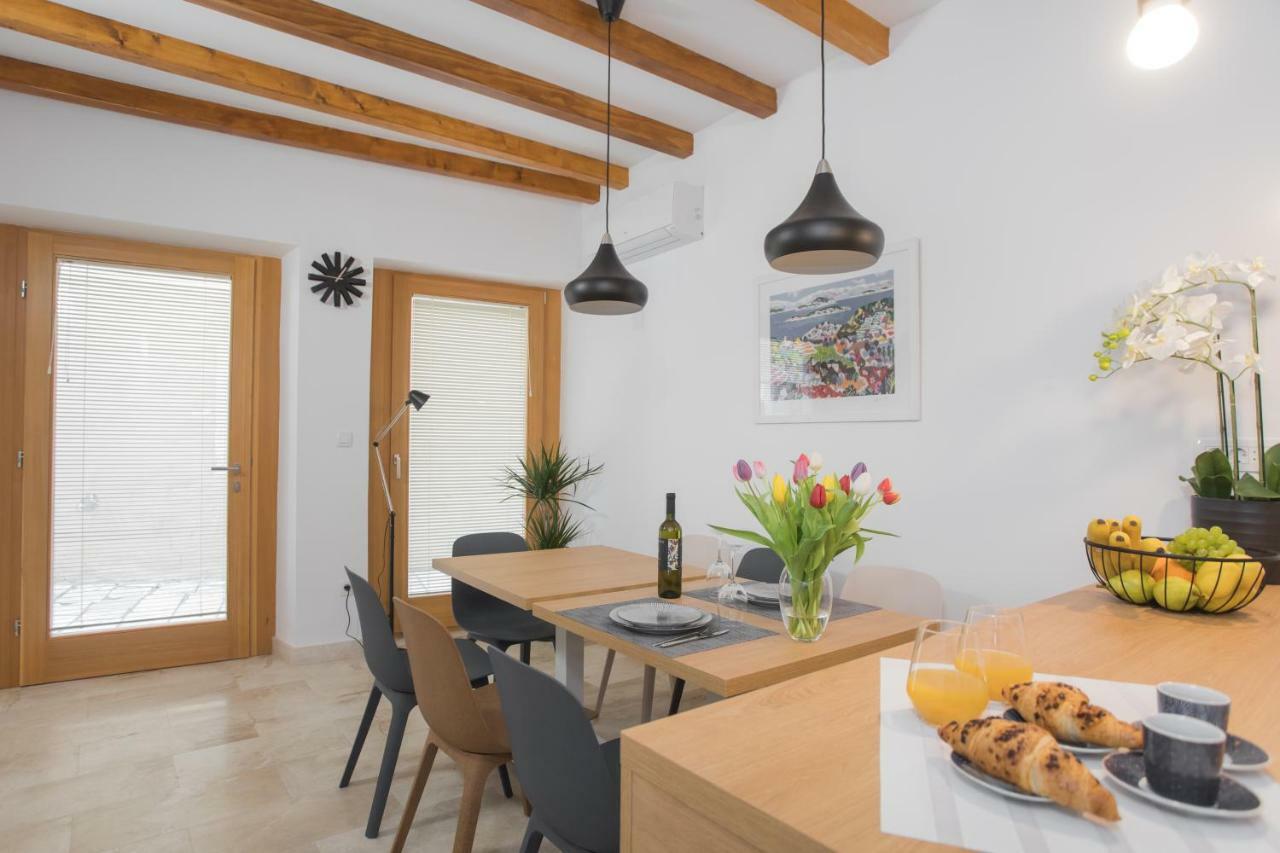 Rooms Kala Šibenik Eksteriør bilde